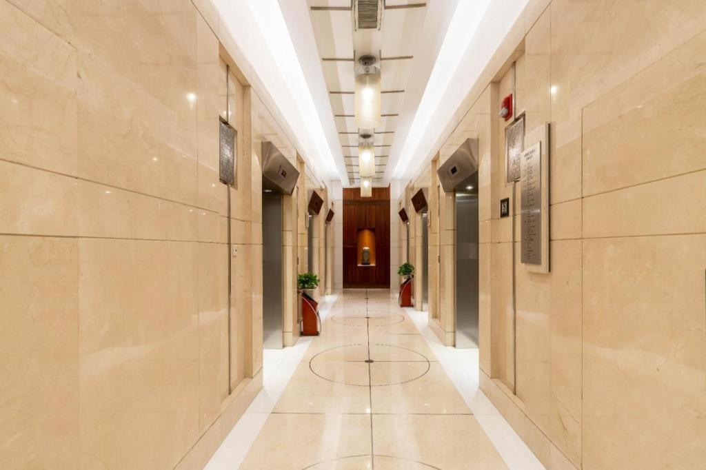 Dekin Hotel Chongqing Jiefangbei Exteriör bild